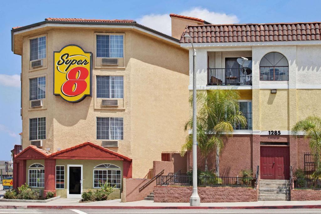 Super 8 By Wyndham Sonora Motel Exterior foto